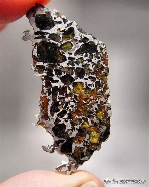 橄欖隕石功效 獅山窿